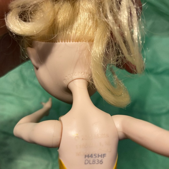 B1G2 - Mattel Ever After High Apple White Swim Fashion Doll - Buy 1, Get 2 FREE - Picture 7 of 8